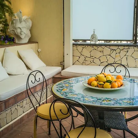 La Residenza Dei Mori - Holidays *